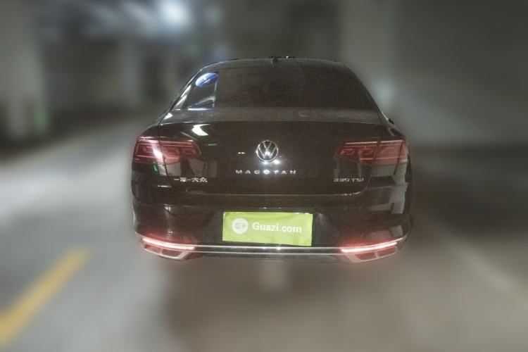 Used Volkswagen Magotan 2024 2 Million Units Zhongxiang Version 330TSI DSG Luxury Edition Rear