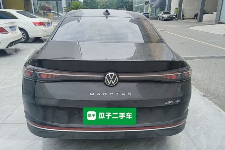 Used Volkswagen Magotan 2024 380TSI DSG Prestige Edition DaMai Package Rear