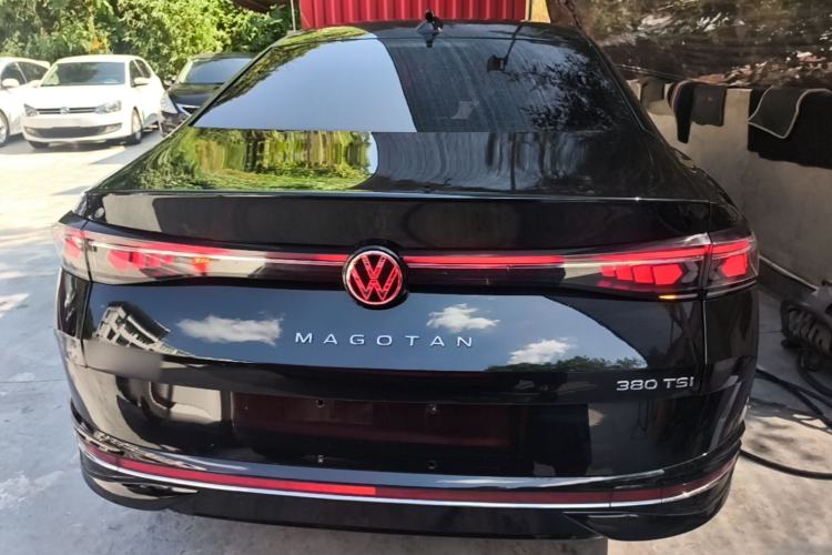 Used Volkswagen Magotan 2024 380TSI DSG Prestige Edition DaMai Package Rear