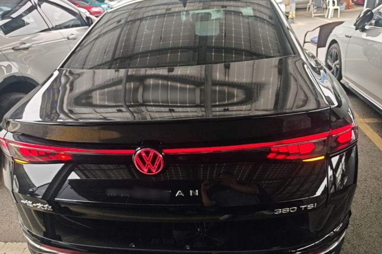 Used Volkswagen Magotan 2024 380TSI DSG Prestige Edition DaMai Package Rear