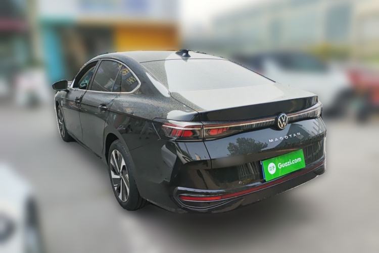 Used Volkswagen Magotan 2024 300TSI DSG Prestige Edition—A Real Eye-Catcher Rear Left 45 Deg