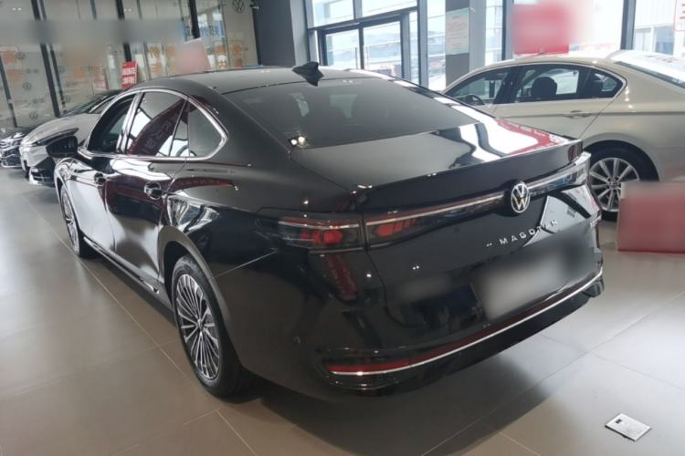 Used Volkswagen Magotan 2024 380TSI DSG Prestige Edition DaMai Package Rear Left 45 Deg