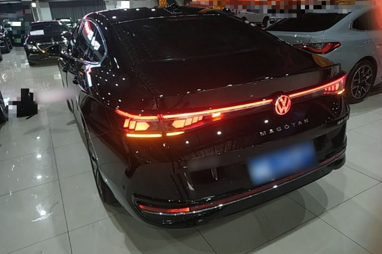 Used Volkswagen Magotan 2024 380TSI DSG Prestige Edition DaMai Package Rear Left 45 Deg