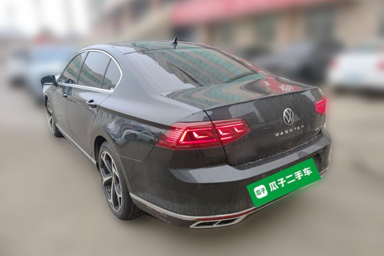 Used Volkswagen Magotan 2024 2 Million Units Zhongxiang Version 330TSI DSG Luxury Edition Rear Left 45 Deg