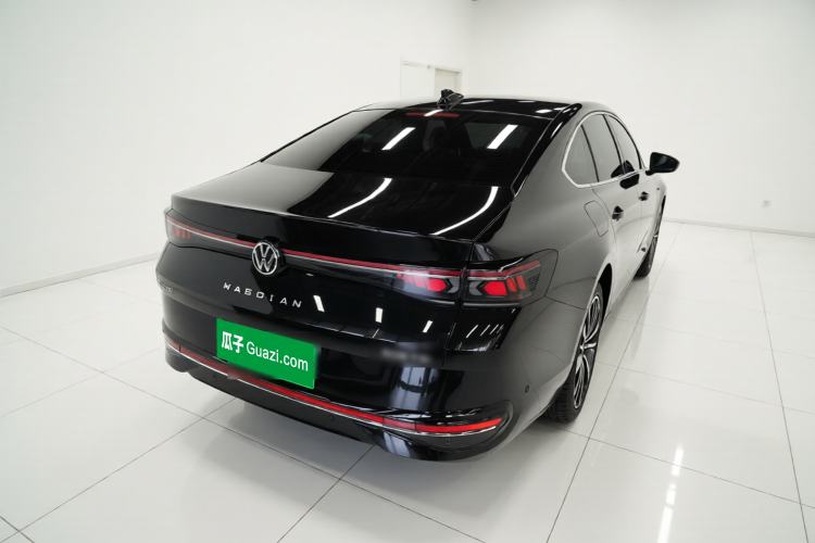 Used Volkswagen Magotan 2024 380TSI DSG Prestige Edition DaMai Package Rear Right 45 Deg