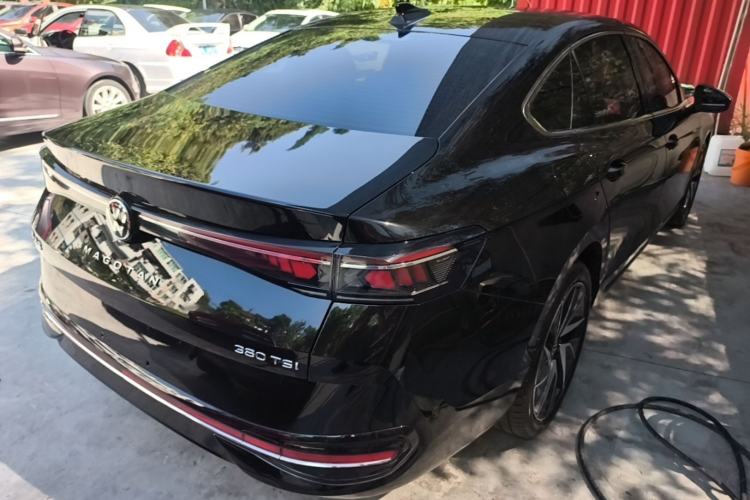 Used Volkswagen Magotan 2024 380TSI DSG Prestige Edition DaMai Package Rear Right 45 Deg