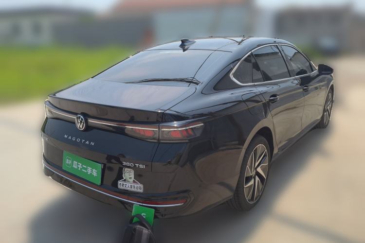 Used Volkswagen Magotan 2024 380TSI DSG Prestige Edition DaMai Package Rear Right 45 Deg