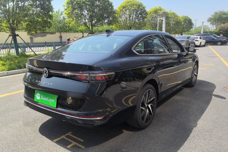 Used Volkswagen Magotan 2024 380TSI DSG Prestige Edition DaMai Package Rear Right 45 Deg