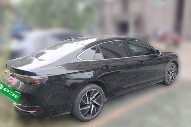 Used Volkswagen Magotan 2024 380TSI DSG Prestige Edition DaMai Package Rear Right 45 Deg