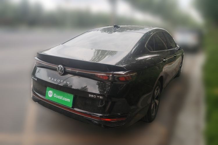Used Volkswagen Magotan 2024 380TSI DSG Prestige Edition Rear Right 45 Deg