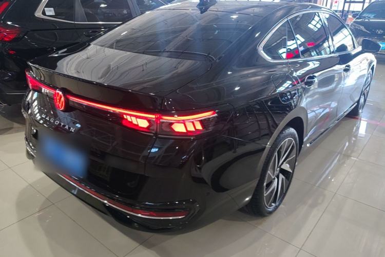 Used Volkswagen Magotan 2024 380TSI DSG Prestige Edition DaMai Package Rear Right 45 Deg