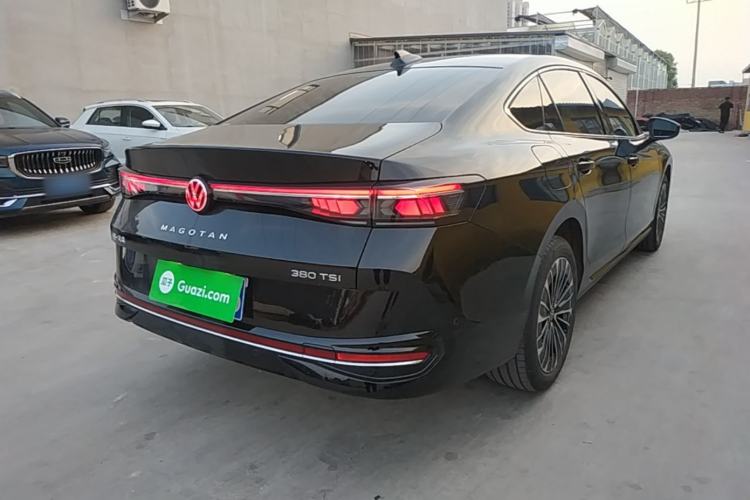 Used Volkswagen Magotan 2024 380TSI DSG Prestige Edition DaMai Package Rear Right 45 Deg