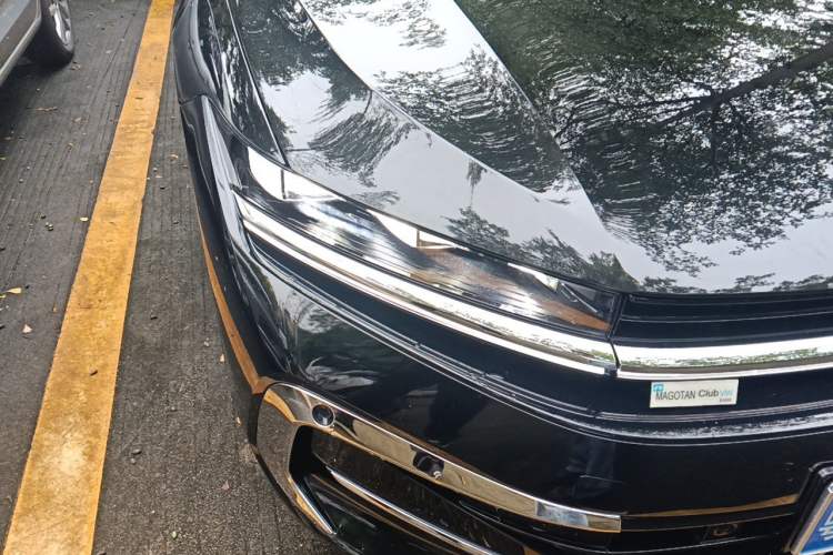 Used Volkswagen Magotan 2024 380TSI DSG Prestige Edition DaMai Package Right Front Headlight