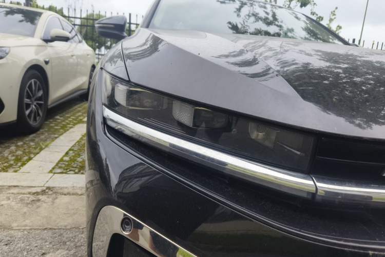 Used Volkswagen Magotan 2024 380TSI DSG Prestige Edition DaMai Package Right Front Headlight