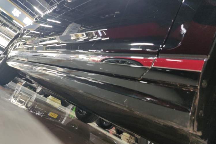 Used Volkswagen Magotan 2024 2 Million Units Zhongxiang Version 330TSI DSG Luxury Edition Right Side Sill