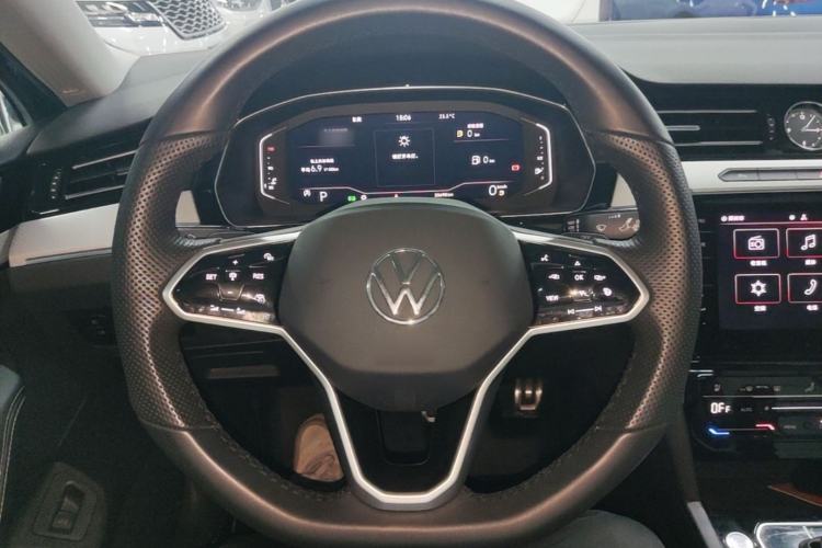 Used Volkswagen Magotan 2024 2 Million Units Zhongxiang Version 330TSI DSG Luxury Edition Steering Wheel
