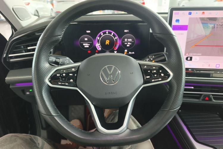Used Volkswagen Magotan 2024 380TSI DSG Ultimate Edition Steering Wheel