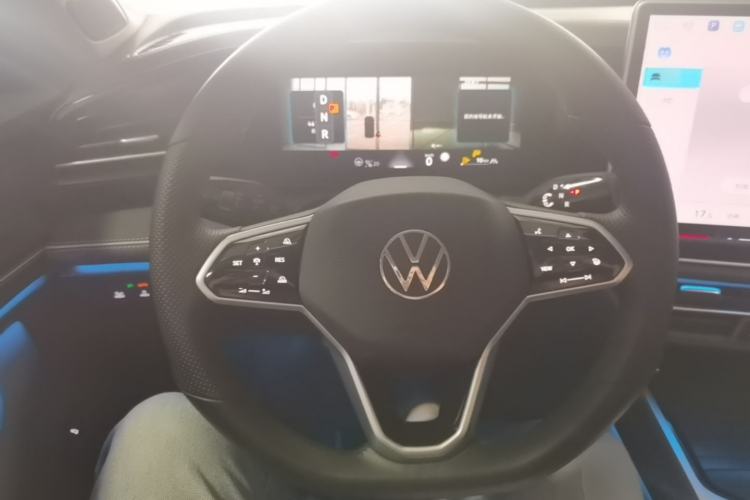 Used Volkswagen Magotan 2024 380TSI DSG Ultimate Edition Steering Wheel