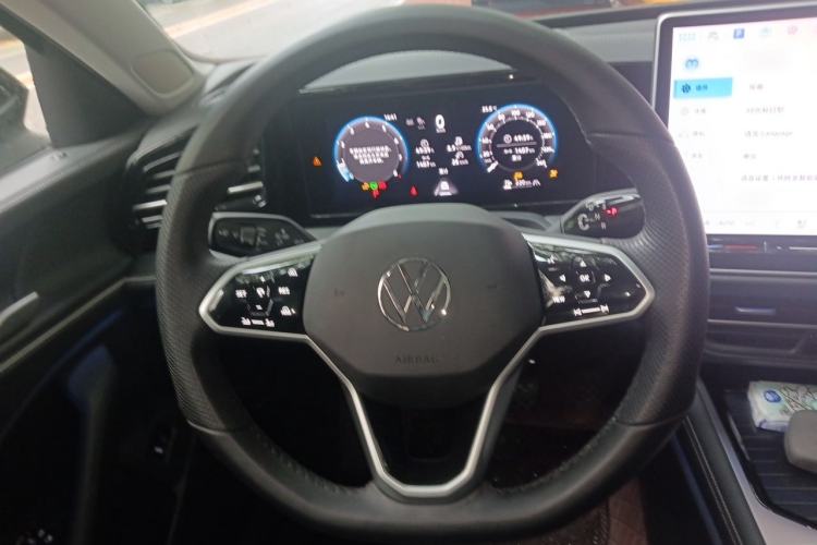 Used Volkswagen Magotan 2024 380TSI DSG Prestige Edition DaMai Package Steering Wheel