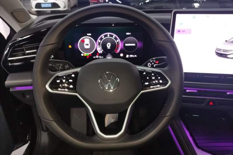 Used Volkswagen Magotan 2024 380TSI DSG Ultimate Edition Steering Wheel