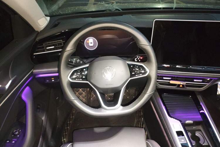 Used Volkswagen Magotan 2024 380TSI DSG Prestige Edition DaMai Package Steering Wheel