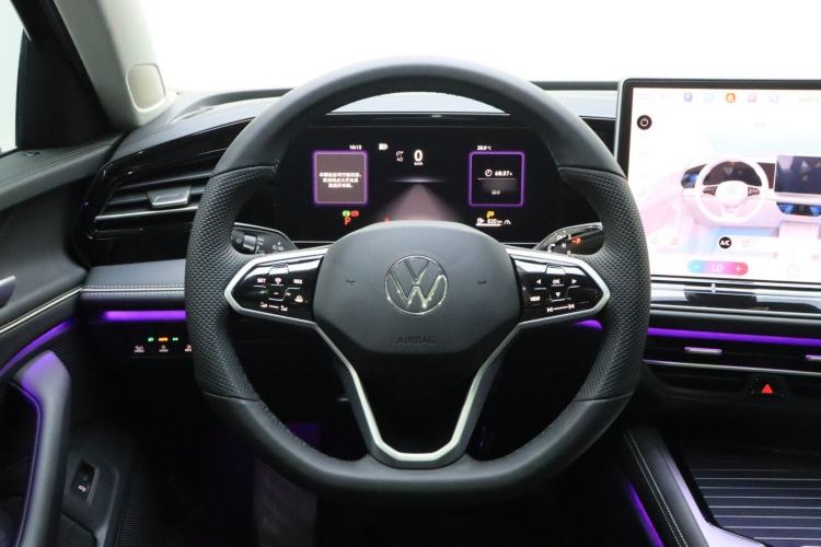 Used Volkswagen Magotan 2024 380TSI DSG Prestige Edition DaMai Package Steering Wheel