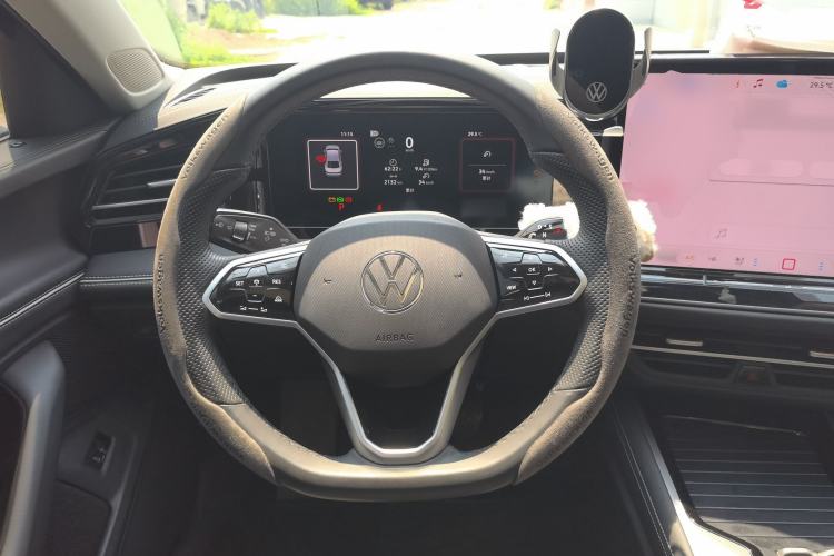 Used Volkswagen Magotan 2024 380TSI DSG Prestige Edition DaMai Package Steering Wheel