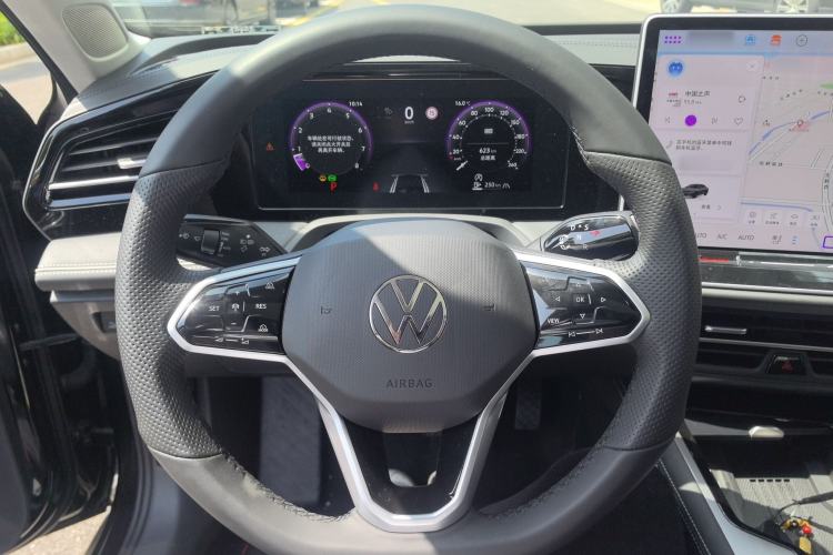 Used Volkswagen Magotan 2024 380TSI DSG Prestige Edition DaMai Package Steering Wheel