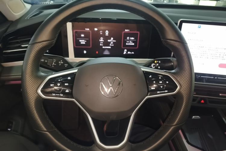 Used Volkswagen Magotan 2024 380TSI DSG Prestige Edition Steering Wheel
