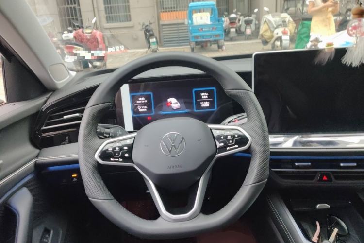 Used Volkswagen Magotan 2024 380TSI DSG Prestige Edition DaMai Package Steering Wheel