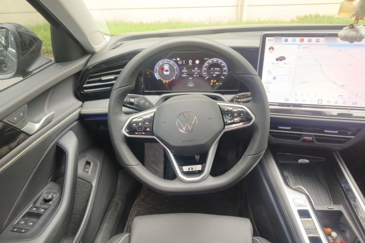 Used Volkswagen Magotan 2024 380TSI DSG Prestige Edition DaMai Package Steering Wheel