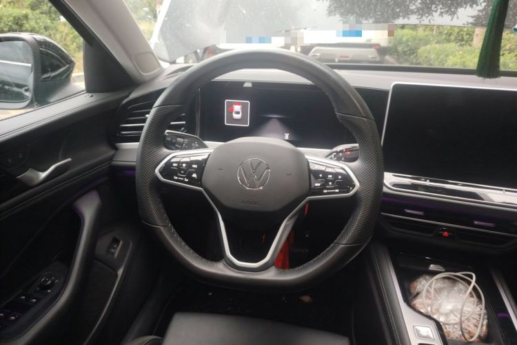 Used Volkswagen Magotan 2024 380TSI DSG Prestige Edition Steering Wheel