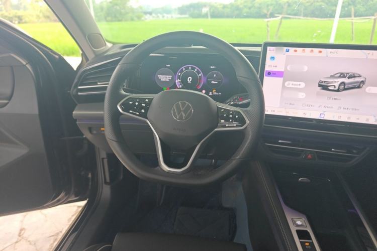 Used Volkswagen Magotan 2024 380TSI DSG Prestige Edition DaMai Package Steering Wheel