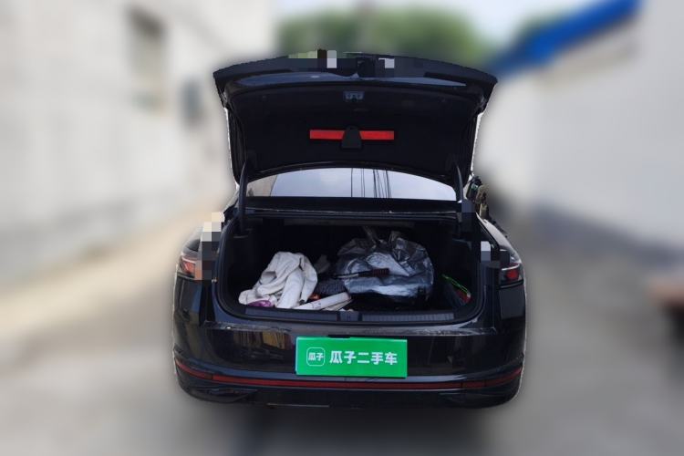 Used Volkswagen Magotan 2024 380TSI DSG Prestige Edition Trunk