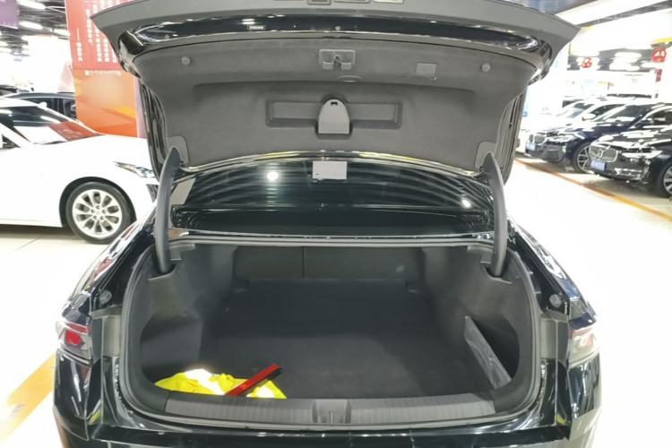 Used Volkswagen Magotan 2024 380TSI DSG Prestige Edition Trunk