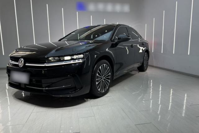 Used Volkswagen Magotan 2024 380TSI DSG Prestige Edition DaMai Package