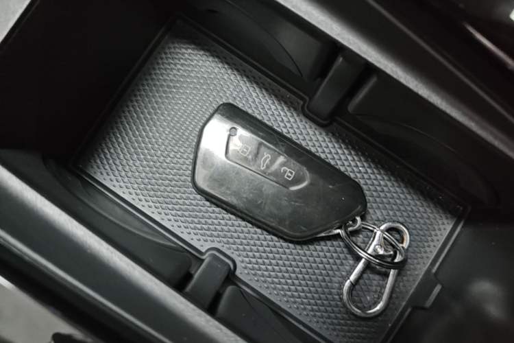 Used Volkswagen Magotan 2024 380TSI DSG Prestige Edition Vehicle Key