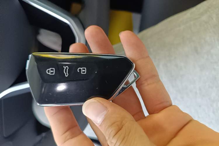 Used Volkswagen Magotan 2024 380TSI DSG Ultimate Edition Vehicle Key