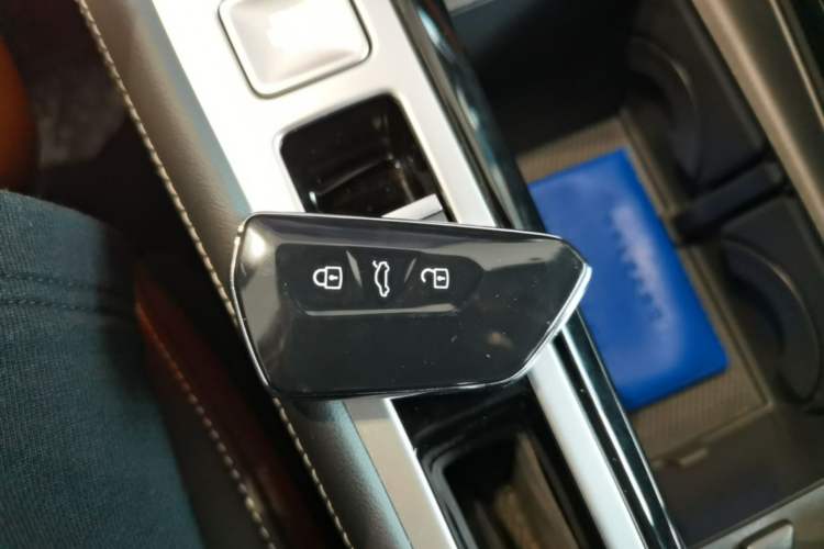Used Volkswagen Magotan 2024 380TSI DSG Ultimate Edition Vehicle Key