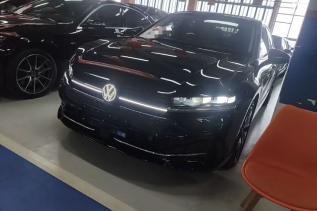 Ojetý Volkswagen Magotan 2024 380TSI DSG Ultimate Edition
