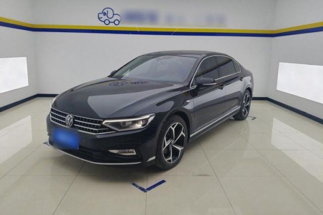 Used Volkswagen Magotan 2024 2 Million Units Zhongxiang Version 330TSI DSG Luxury Edition