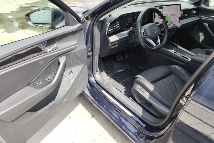 Used Volkswagen Magotan 2024 380TSI DSG Ultimate Edition Driver Seat