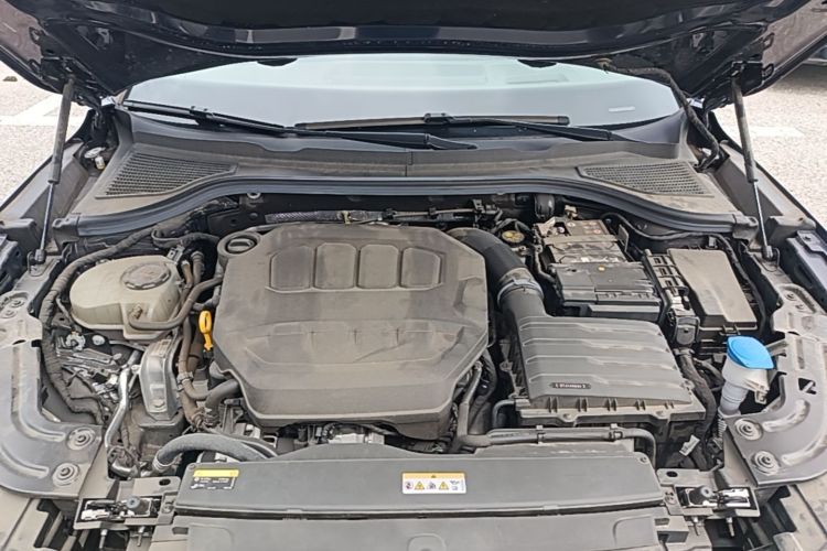 Used Volkswagen Magotan 2024 380TSI DSG Ultimate Edition Engine Bay