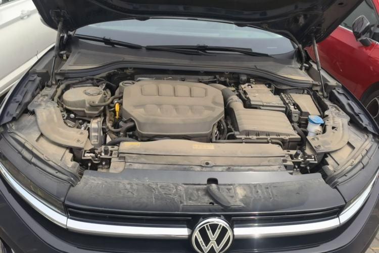 Used Volkswagen Magotan 2024 380TSI DSG Ultimate Edition Engine Bay