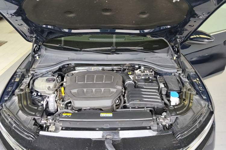 Used Volkswagen Magotan 2024 380TSI DSG Ultimate Edition Engine Bay
