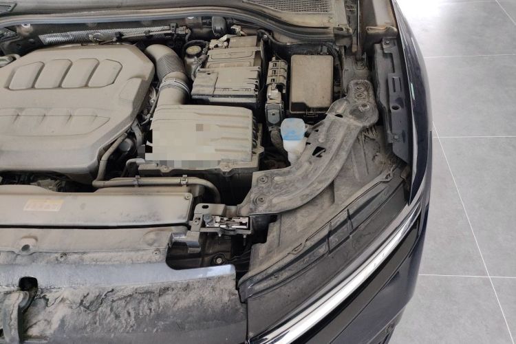 Used Volkswagen Magotan 2024 380TSI DSG Ultimate Edition Engine Bay Left