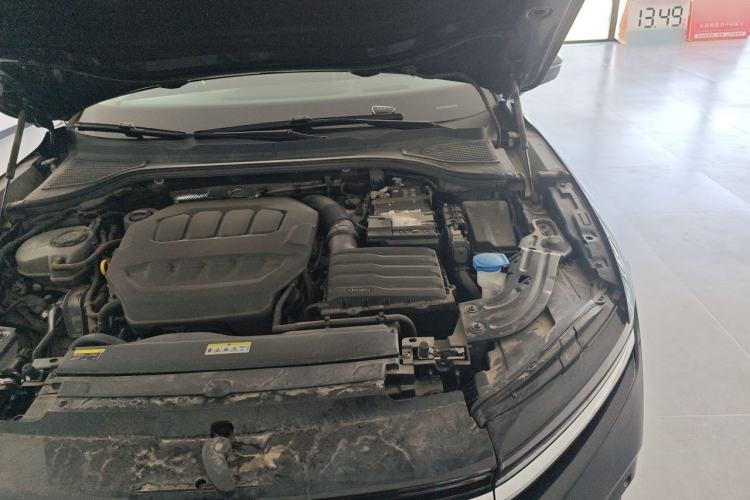 Used Volkswagen Magotan 2024 380TSI DSG Ultimate Edition Engine Bay Left