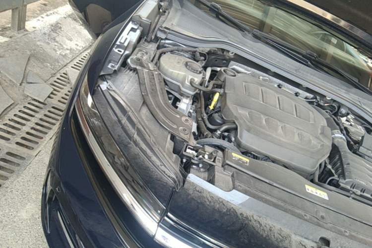 Used Volkswagen Magotan 2024 380TSI DSG Ultimate Edition Engine Bay Right