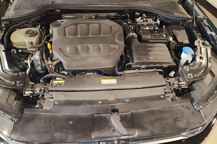 Used Volkswagen Magotan 2024 380TSI DSG Ultimate Edition Engine Bay