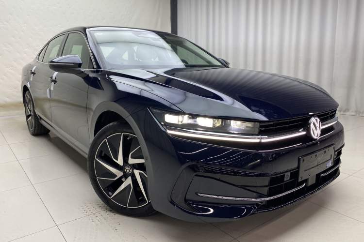 Used Volkswagen Magotan 2024 380TSI DSG Ultimate Edition Exterior 1